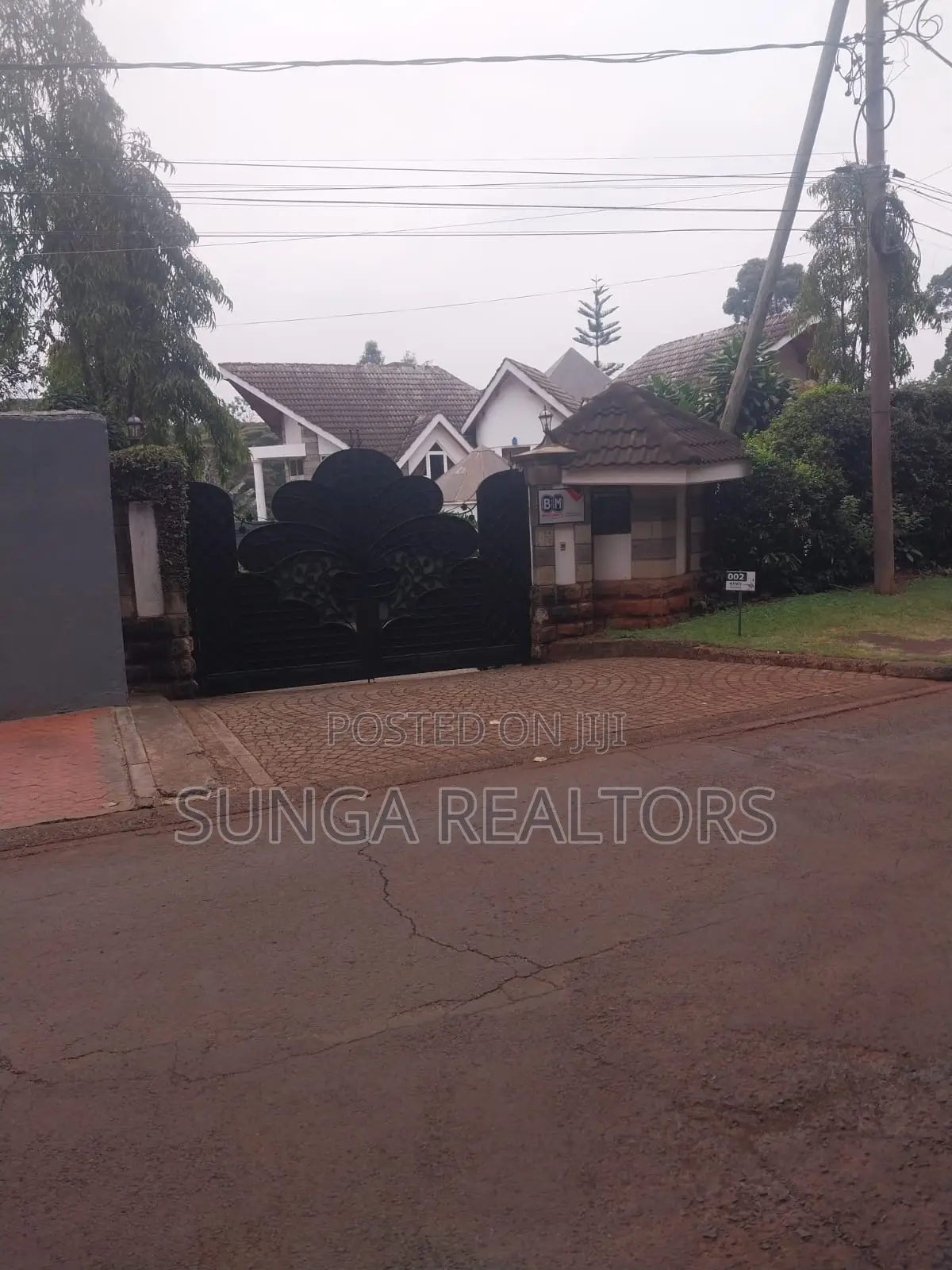 6bdrm House in Ibis Drive, Nyari for sale in Nyari