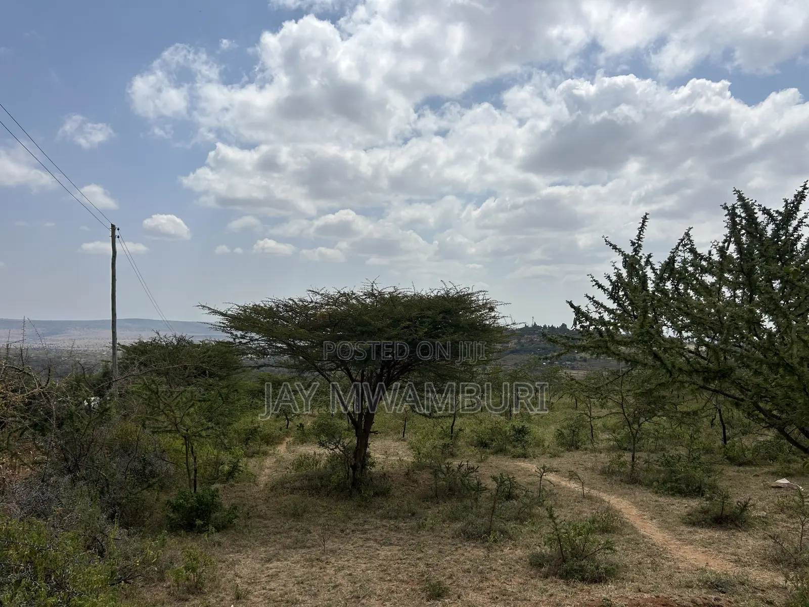 1 1/2 Acre Mua Hills in Mua