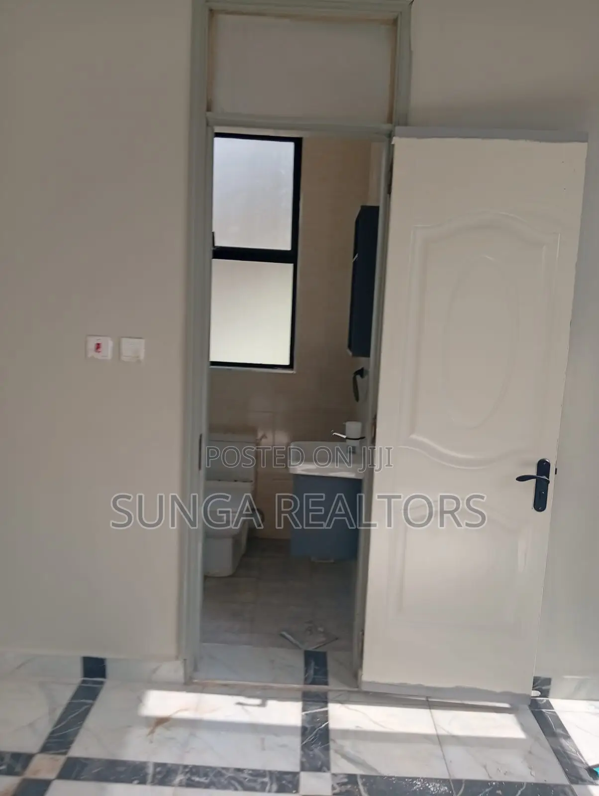 3bdrm House in Evergreen, Runda for rent in Runda