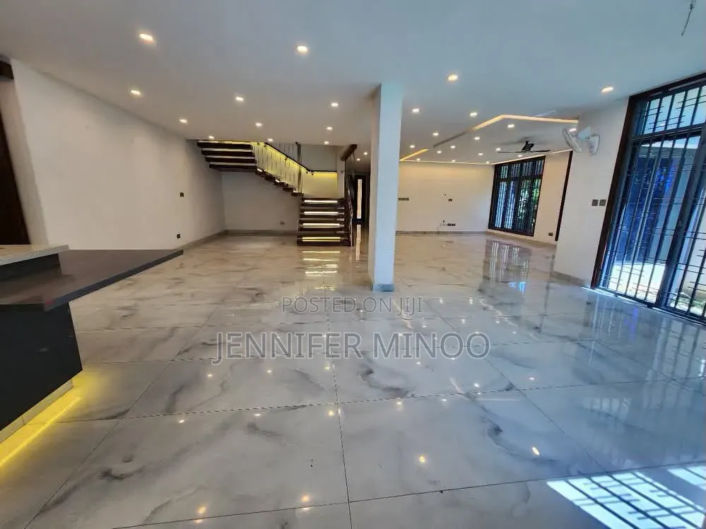 5bdrm Maisonette in Nyali Mombasa Kenya for sale in Nyali Mkomani