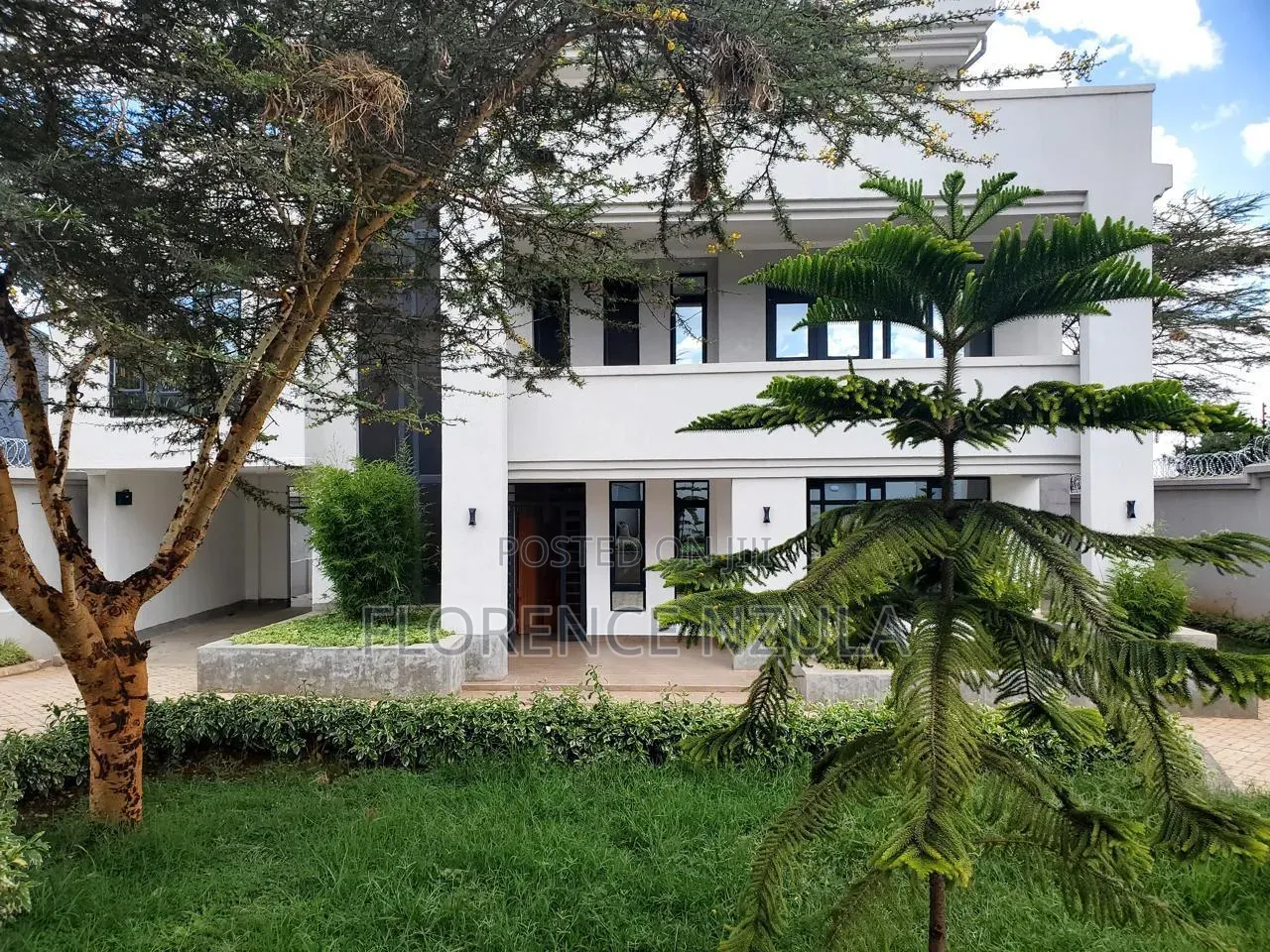 4bdrm Villa in Rimpa for sale in Rimpa