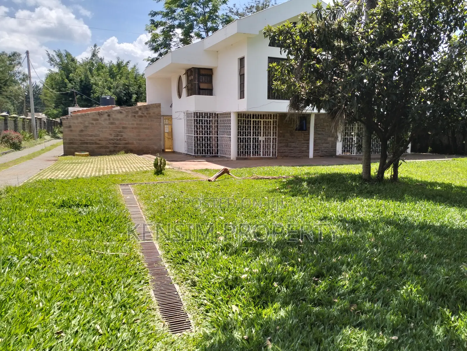 Land for Sale in Lavington in Maziwa