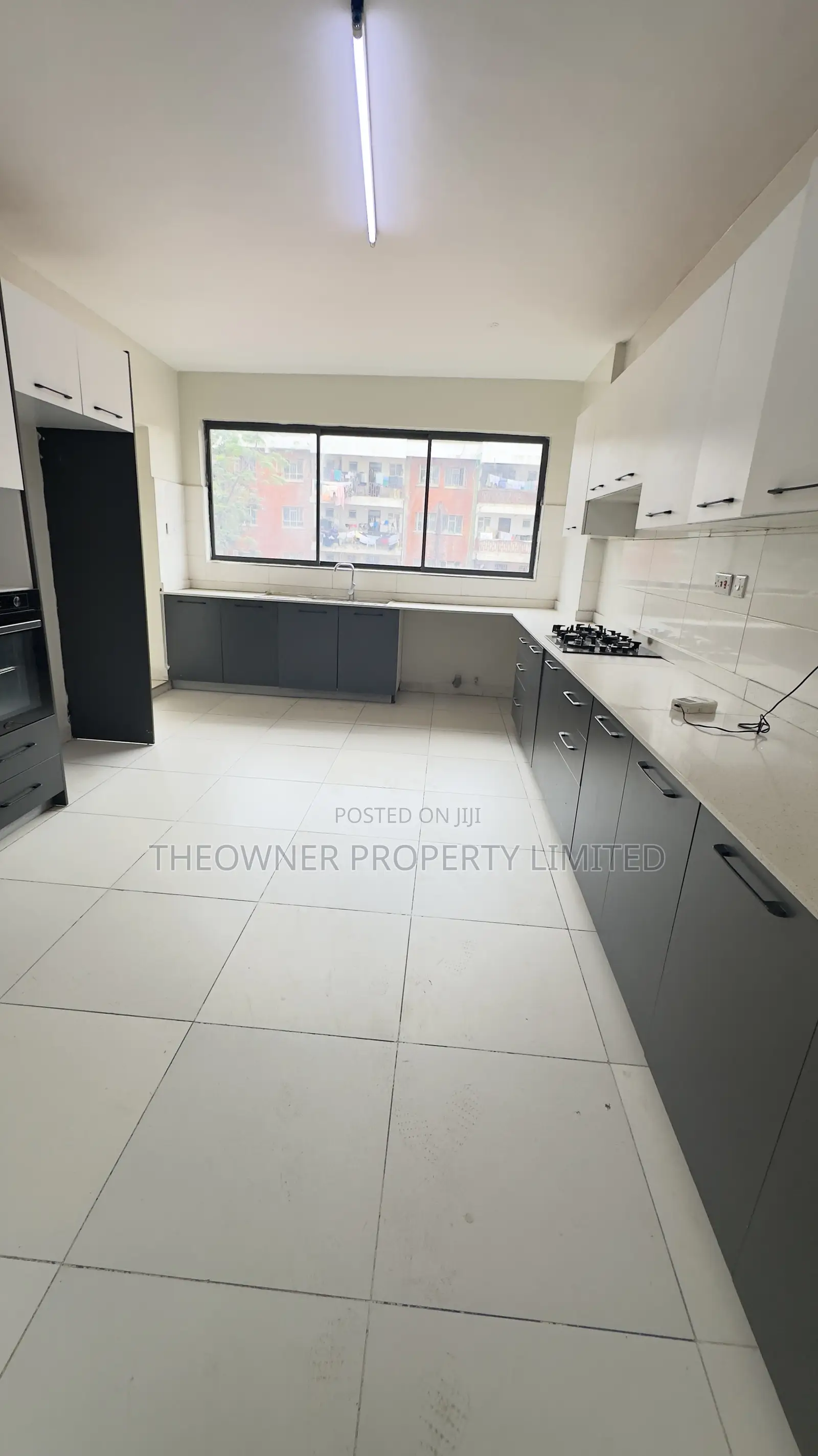 4bdrm Duplex in Parklands for rent in Parklands/Highridge