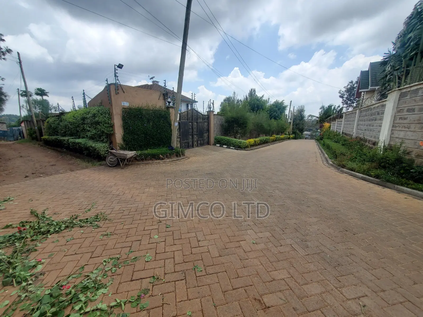 Plot for Sale in Kerarapon Ngong Karen in Kerarapon