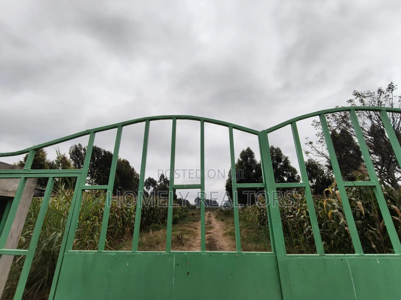 A Secure Gated Community Eighth Acre Plot for Sale in Ondiri, Kikuyu in Karai