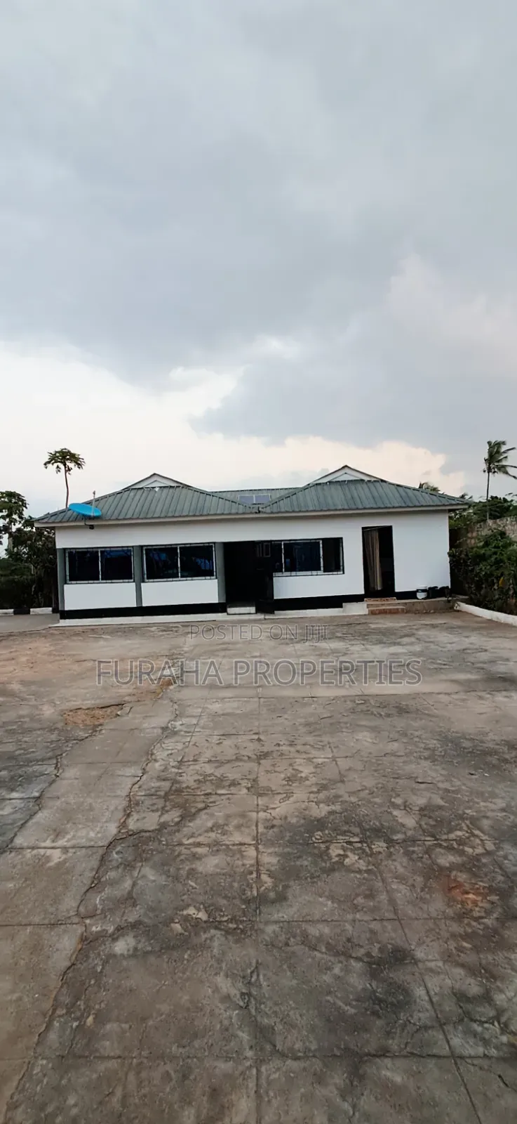 3bdrm Bungalow in Tezo for sale in Tezo