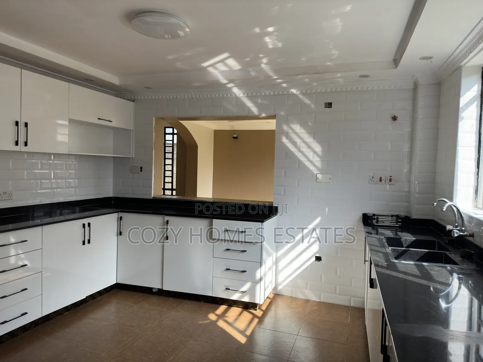 3bdrm Maisonette in Ondiri, Karai for sale in Karai