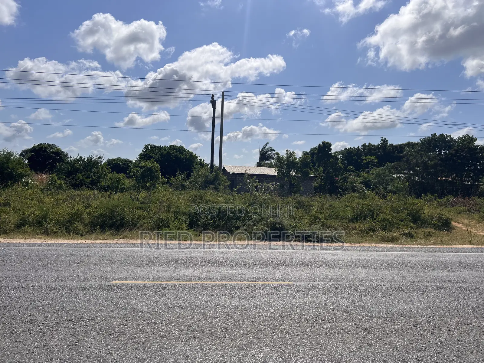 2 Acres in Malindi, Kilifi on the Tarmac Road for Sale in Malindi