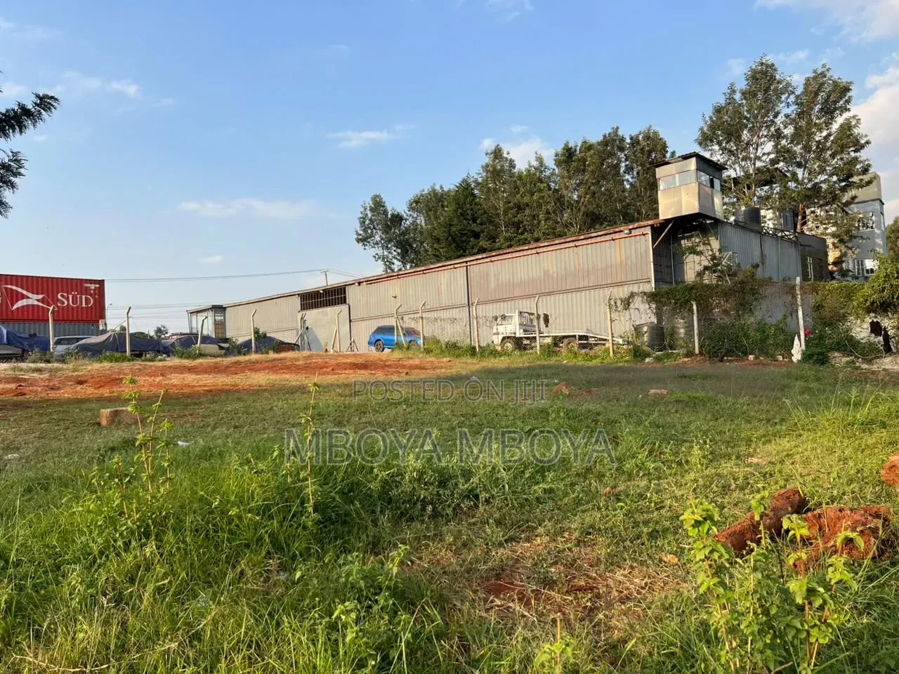 Prime 1.34 Acres Land for Sale in Lavington Kingara Road in Valley Arcade