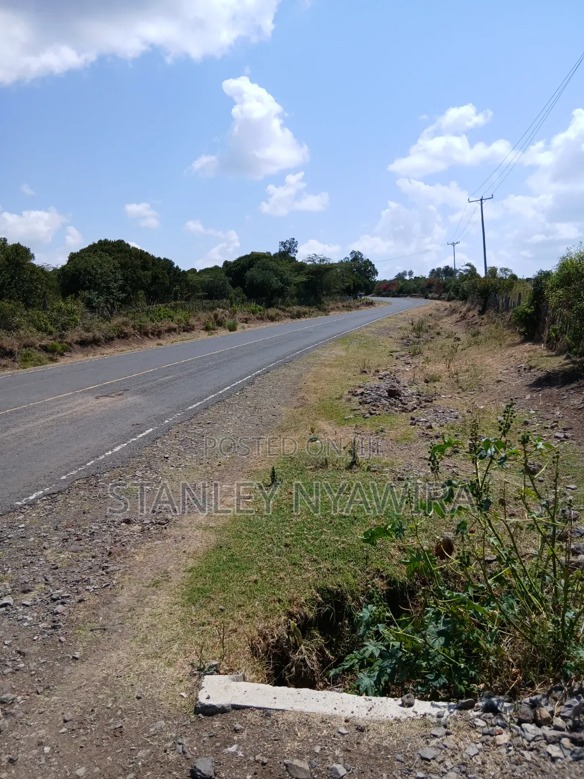 16 Acreas Along Nanyuki Nyeri Highway in Nanyuki