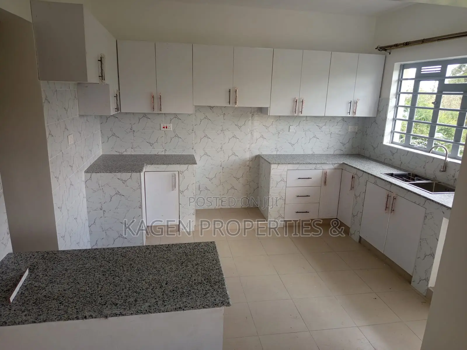 3bdrm Bungalow in Merisho for sale in Merisho