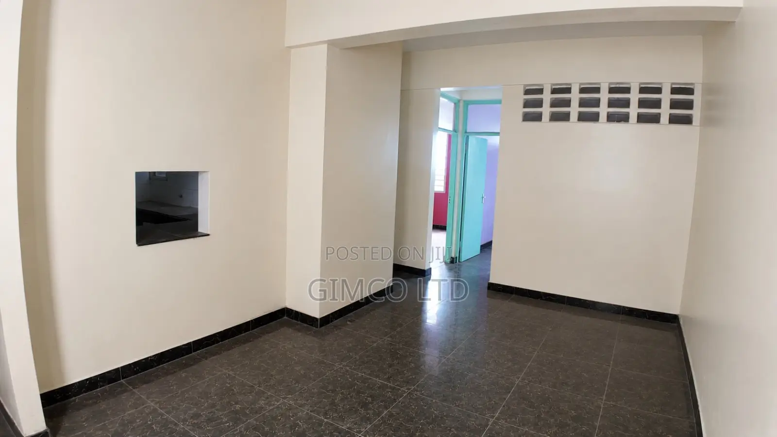 2bdrm Apartment in Mwembe Tayari, Moi Avenue (Msa) for sale in Moi Avenue (Msa)