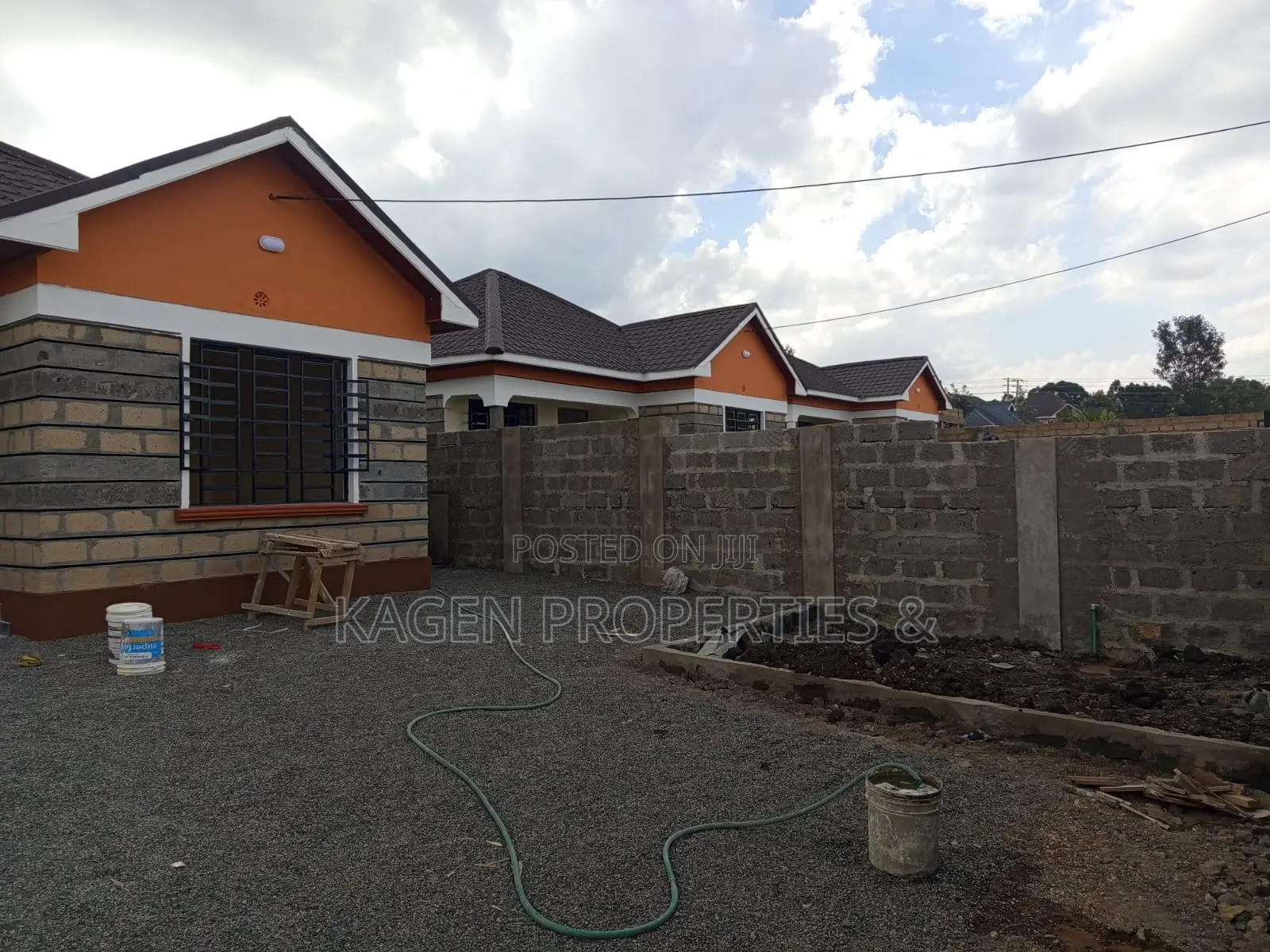 3bdrm Bungalow in Nkoroi for sale in Nkoroi