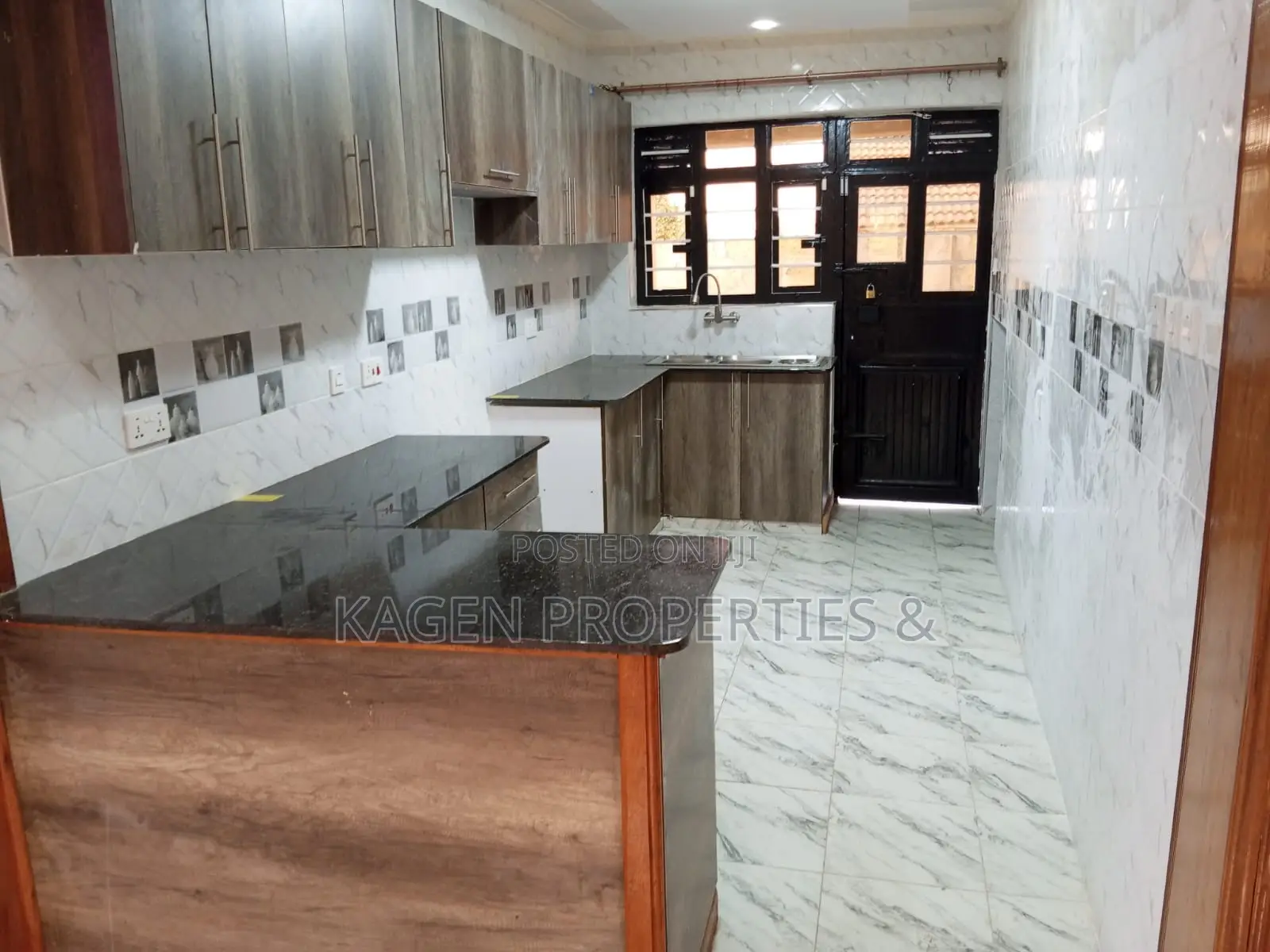 4bdrm Maisonette in Ongata Rongai, Nkoroi for sale in Nkoroi