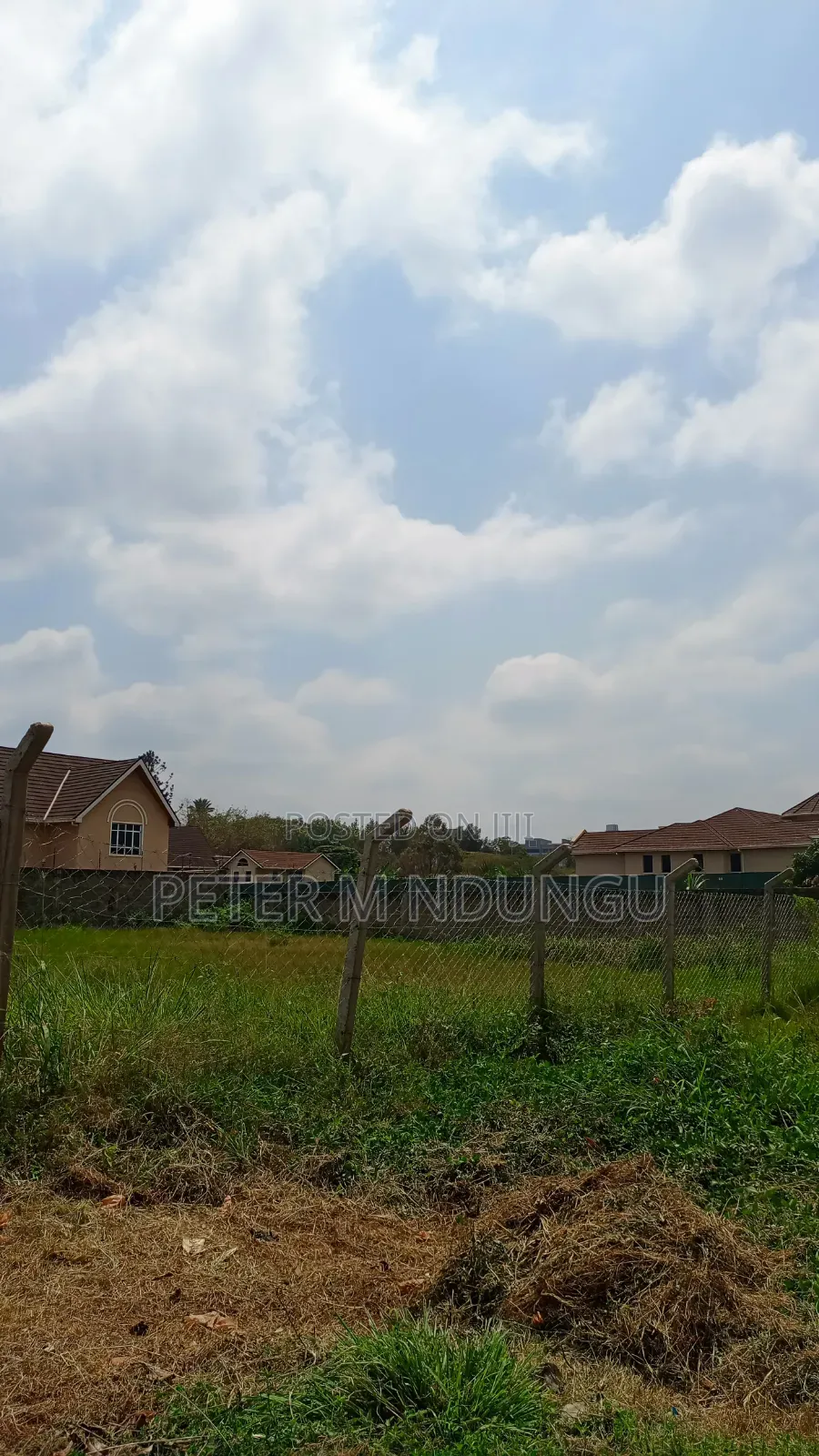 Runda Evergreen- Prime Residential 1/2 Acre With Title in Kiambu / Kiambu