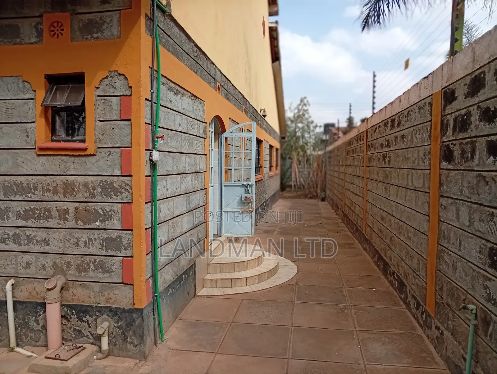 4bdrm Bungalow in 20Th Avenue Estate for sale in Happy Valley Estate
