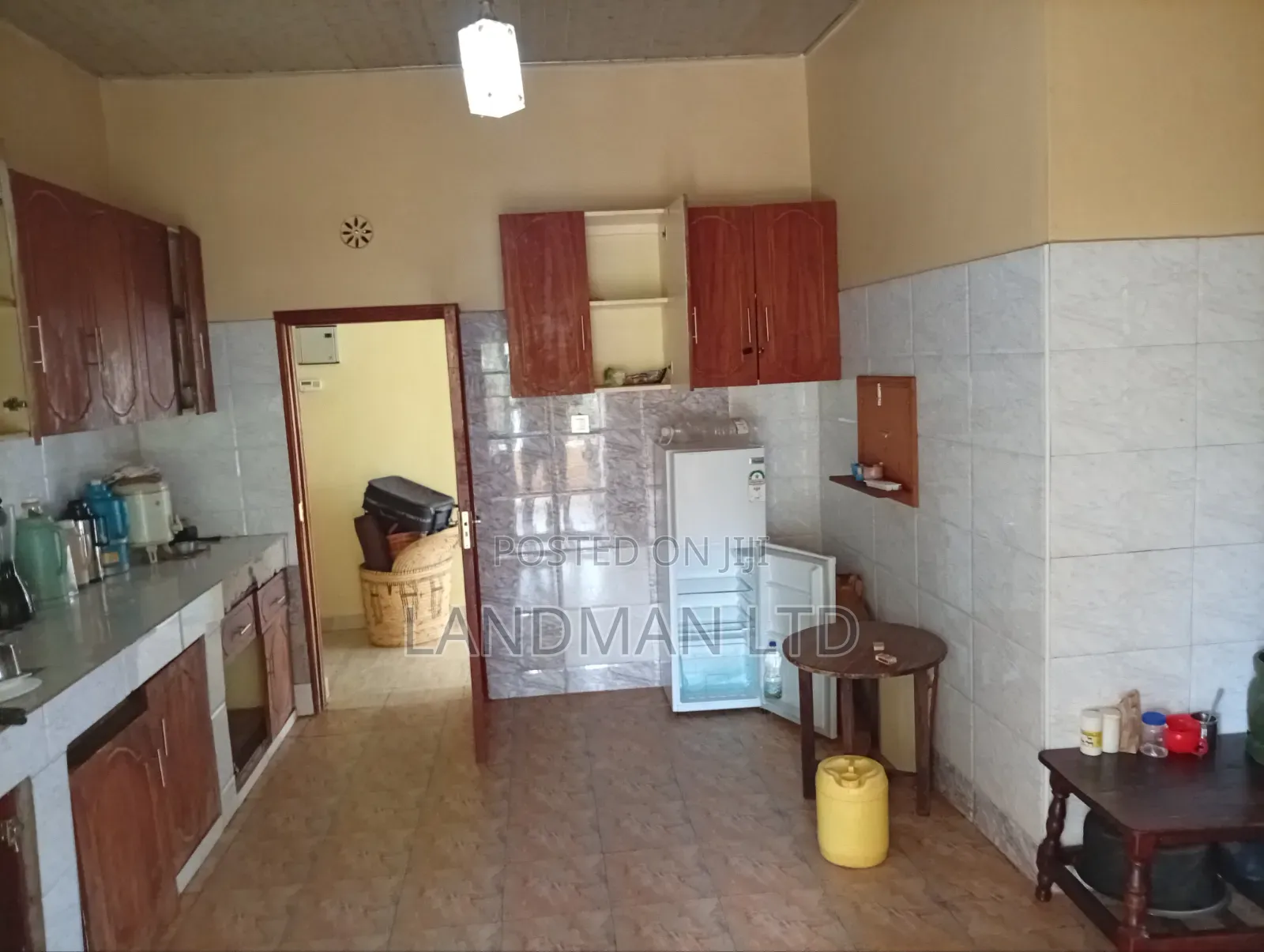 4bdrm Bungalow in 20Th Avenue Estate for sale in Happy Valley Estate