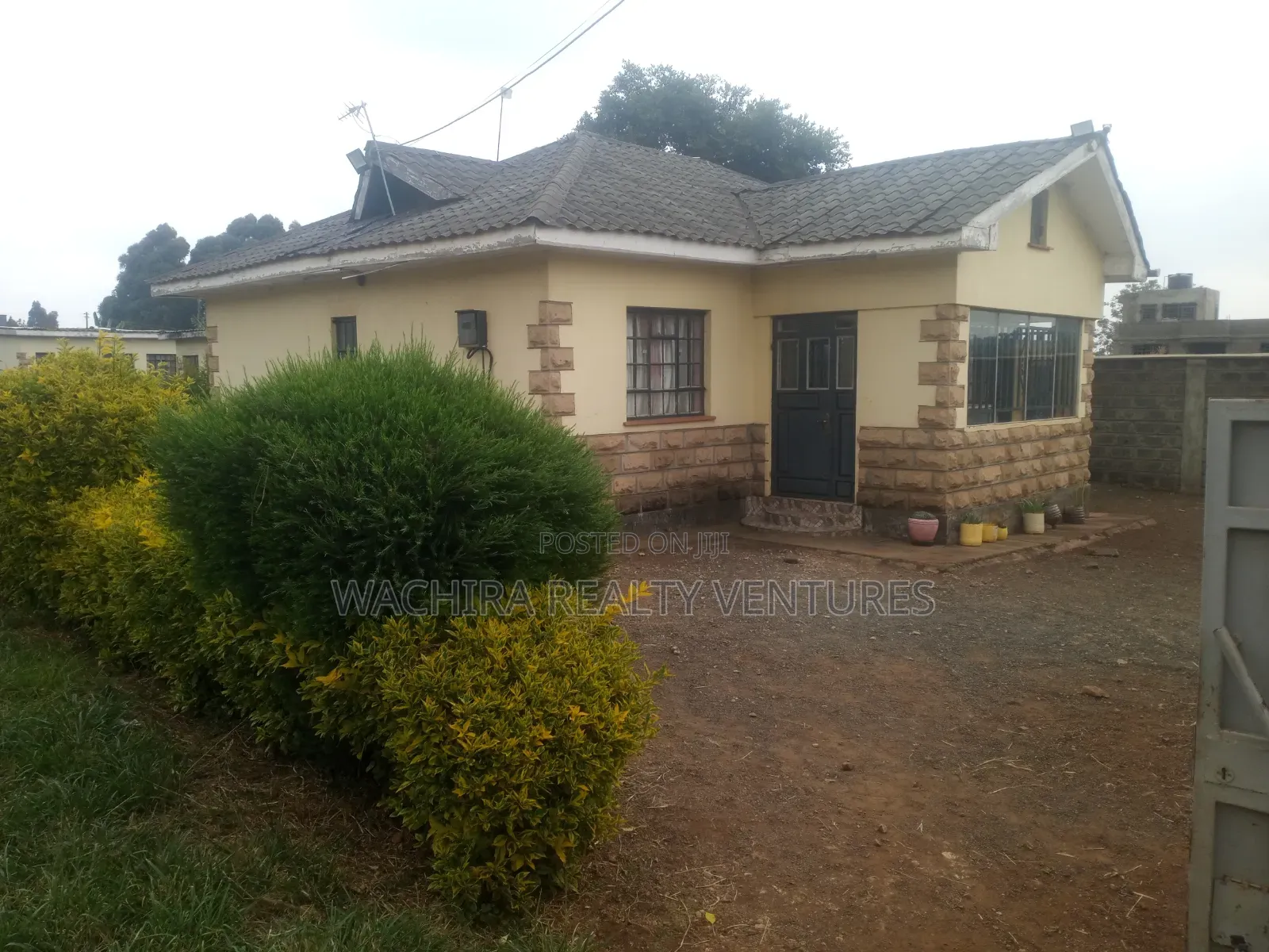 Prime 100x100 Land for Sale – Ondiri, Kikuyu | KES 15M in Karai