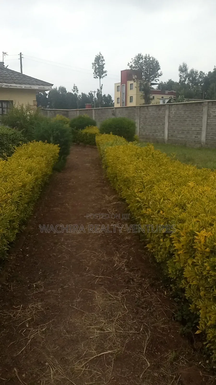 Prime 100x100 Land for Sale – Ondiri, Kikuyu | KES 15M in Karai