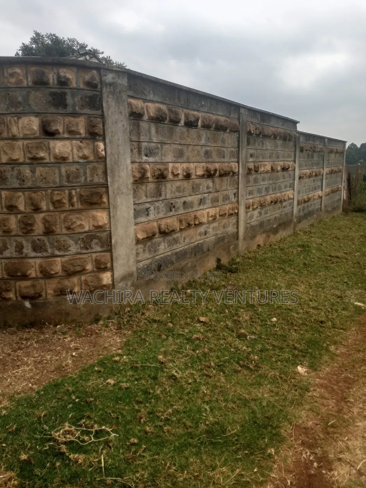 Prime 100x100 Land for Sale – Ondiri, Kikuyu | KES 15M in Karai