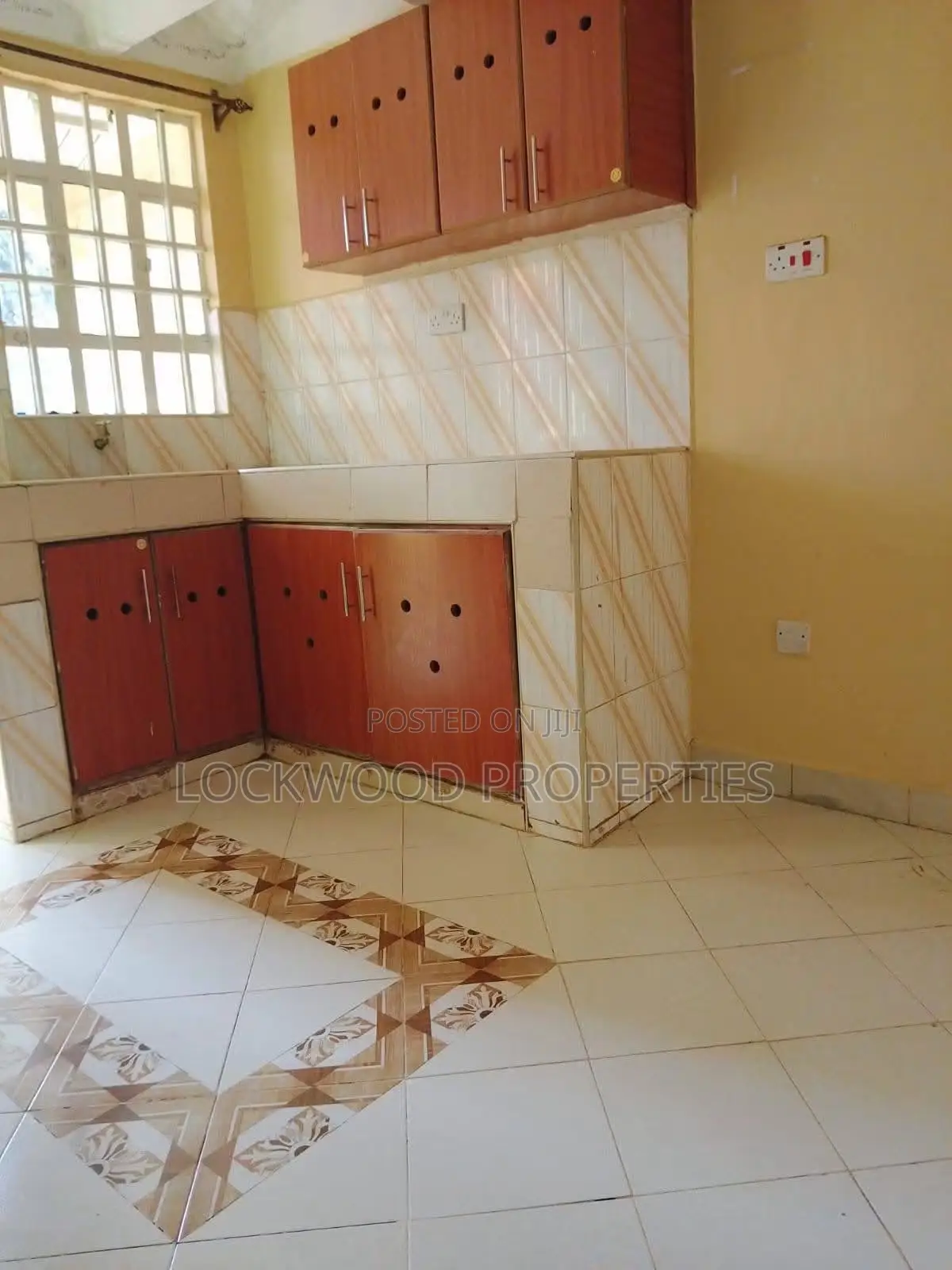 2bdrm Apartment in Zambezi for rent in Zambezi/Sigona