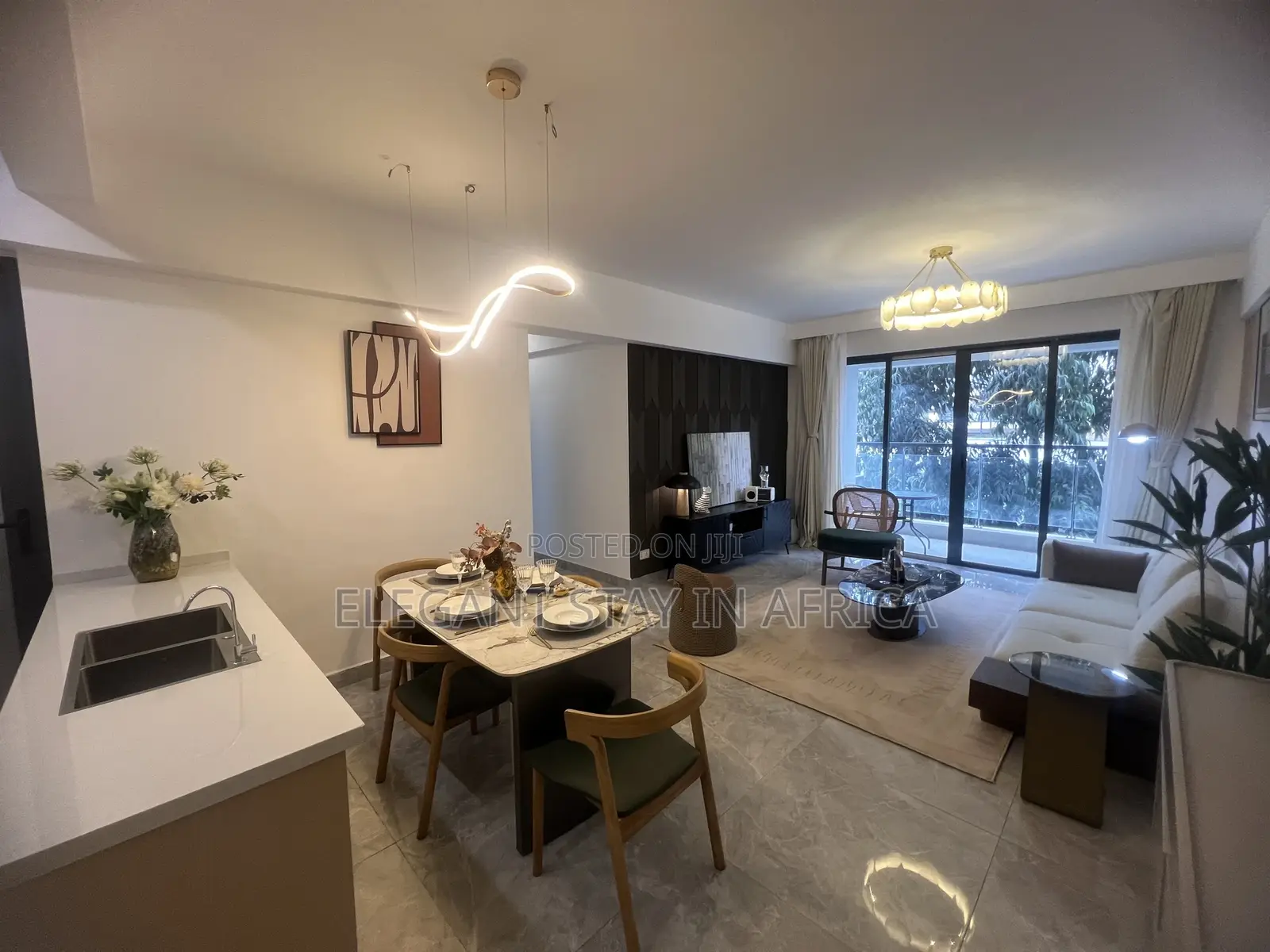 3bdrm Apartment in Lavington for sale in Lavington