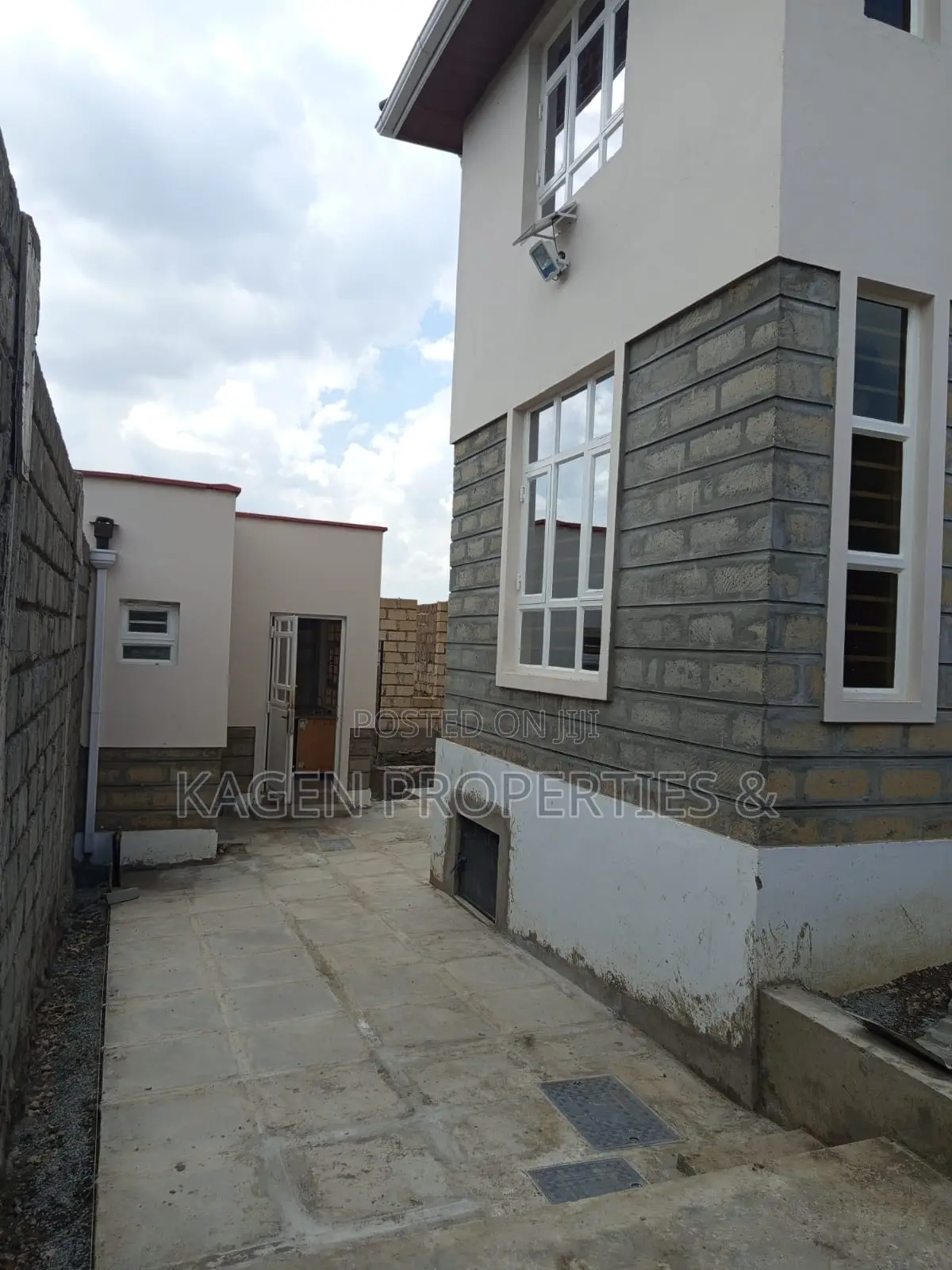 4bdrm House in Matasia for sale in Matasia