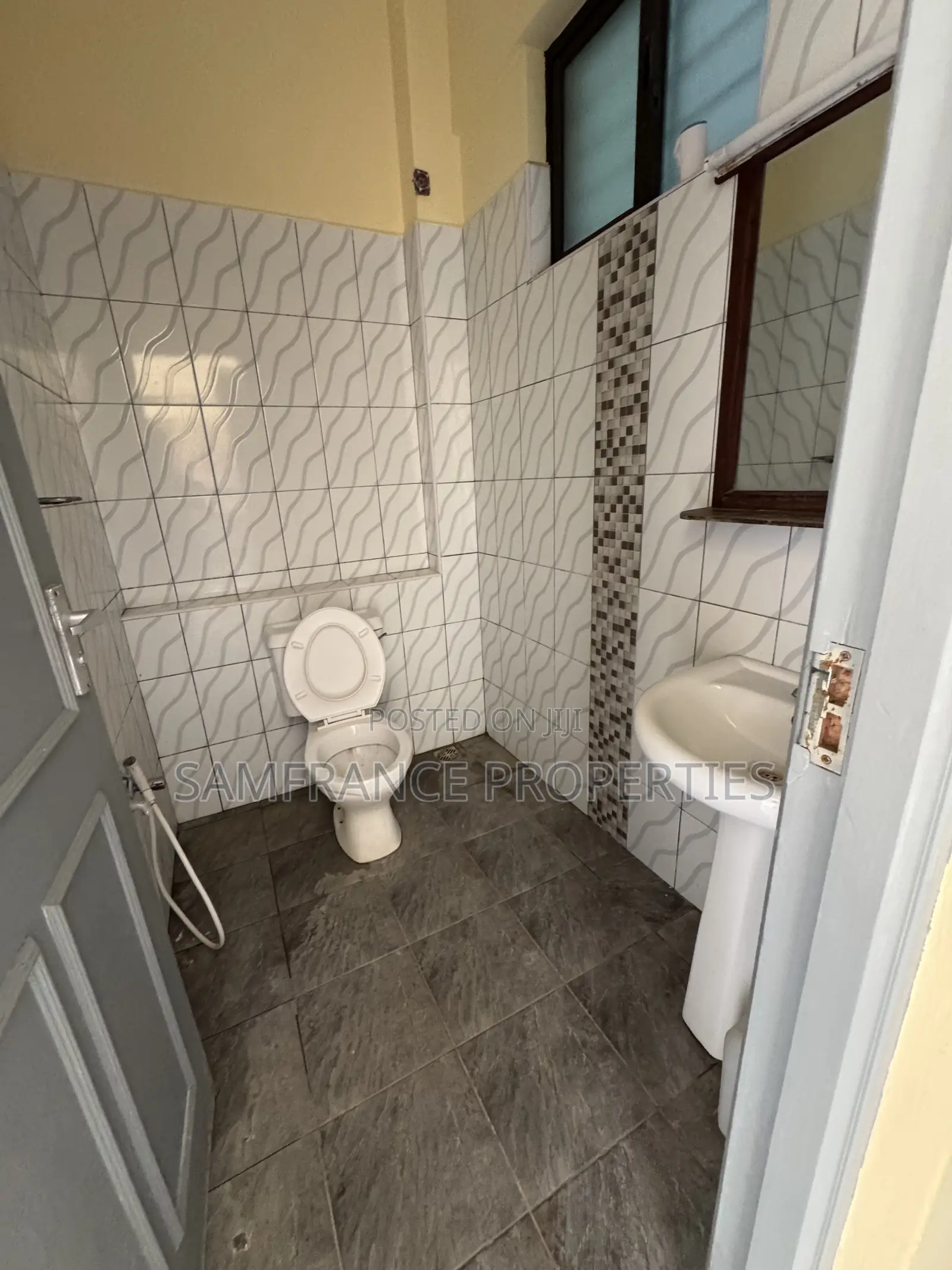 1bdrm Apartment in Jcc Road, Bamburi for rent in Bamburi