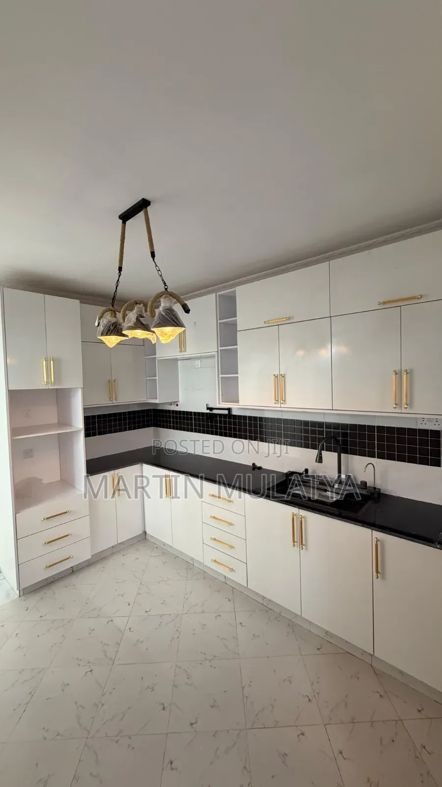 Furnished 4bdrm Bungalow in Kamakis for sale in Kamakis