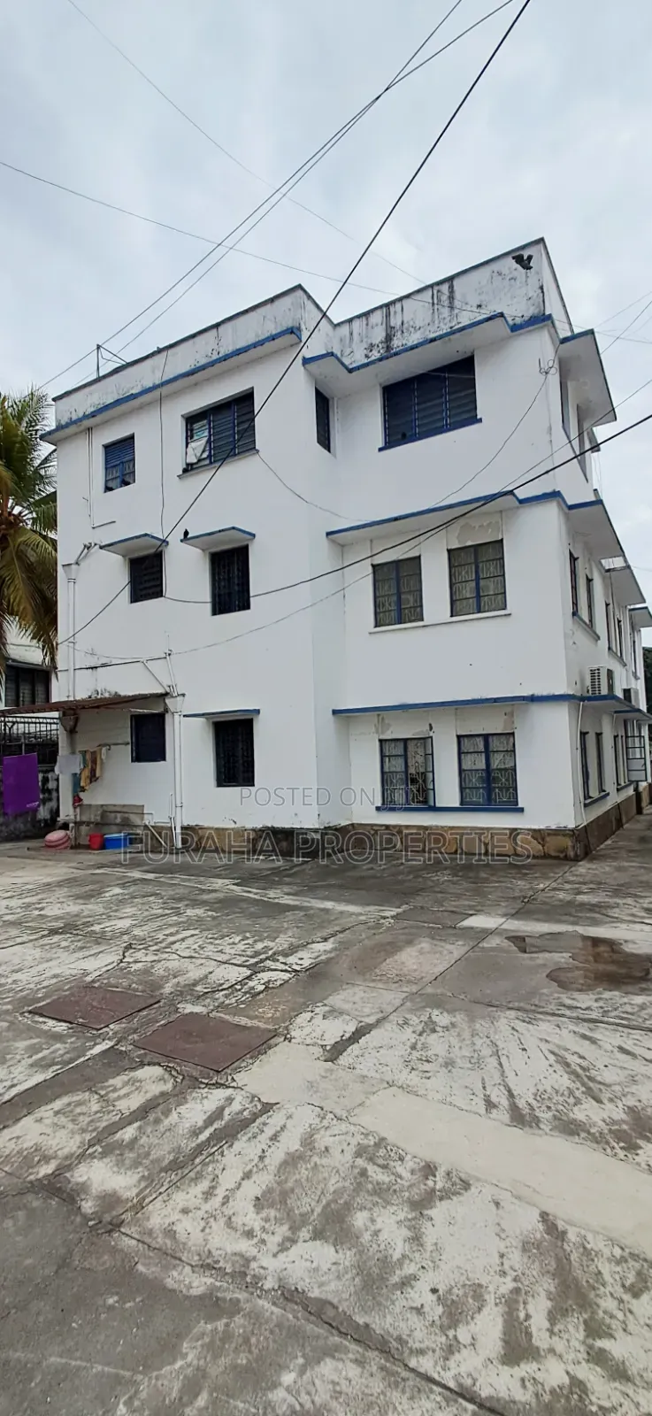 3bdrm Block of Flats in Mombasa Island, Moi Avenue (Msa) for sale in Moi Avenue (Msa)