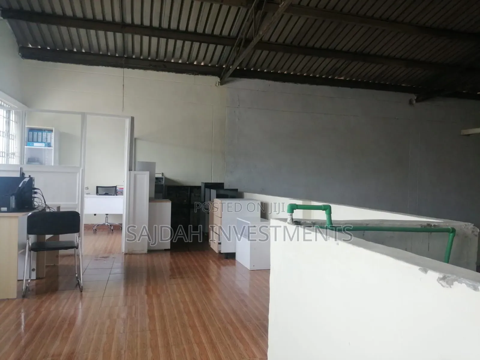 Spacious Warehouse TO LET in Avenue Park