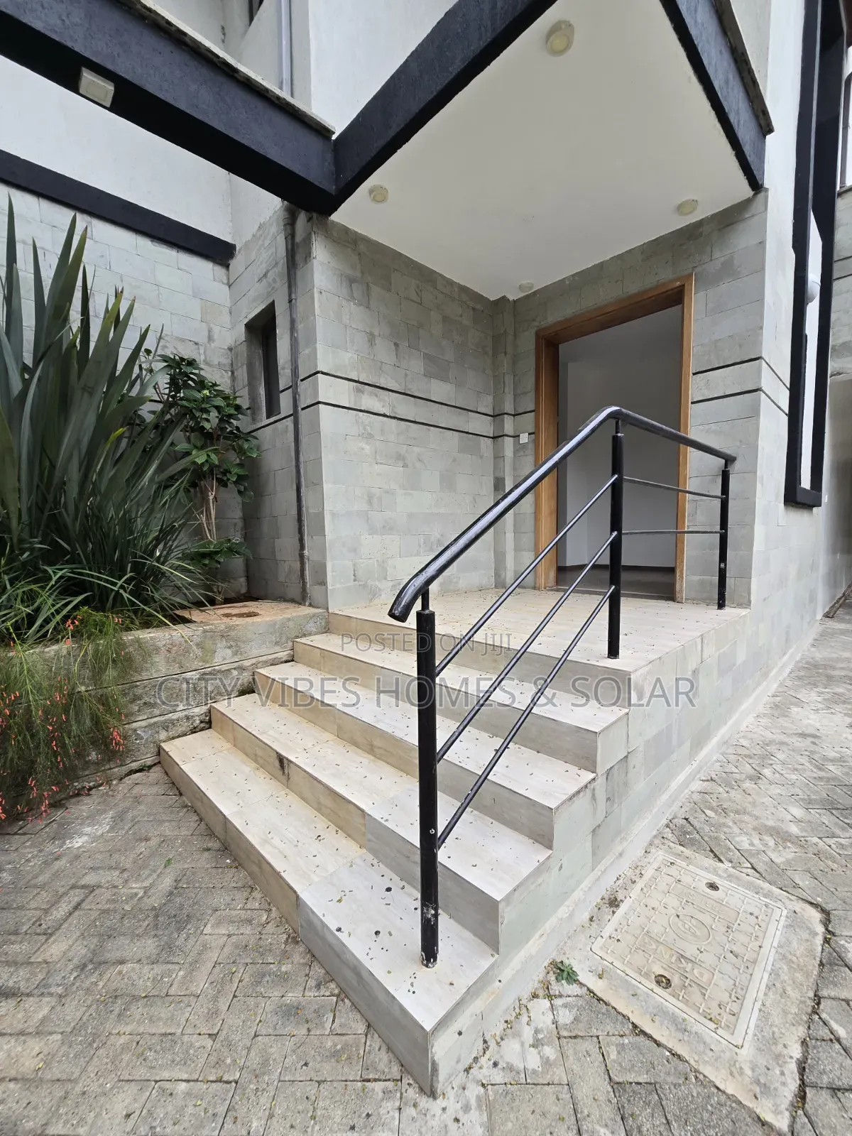 5bdrm Maisonette in Forest Line Gate, Karen C for sale in Karen C