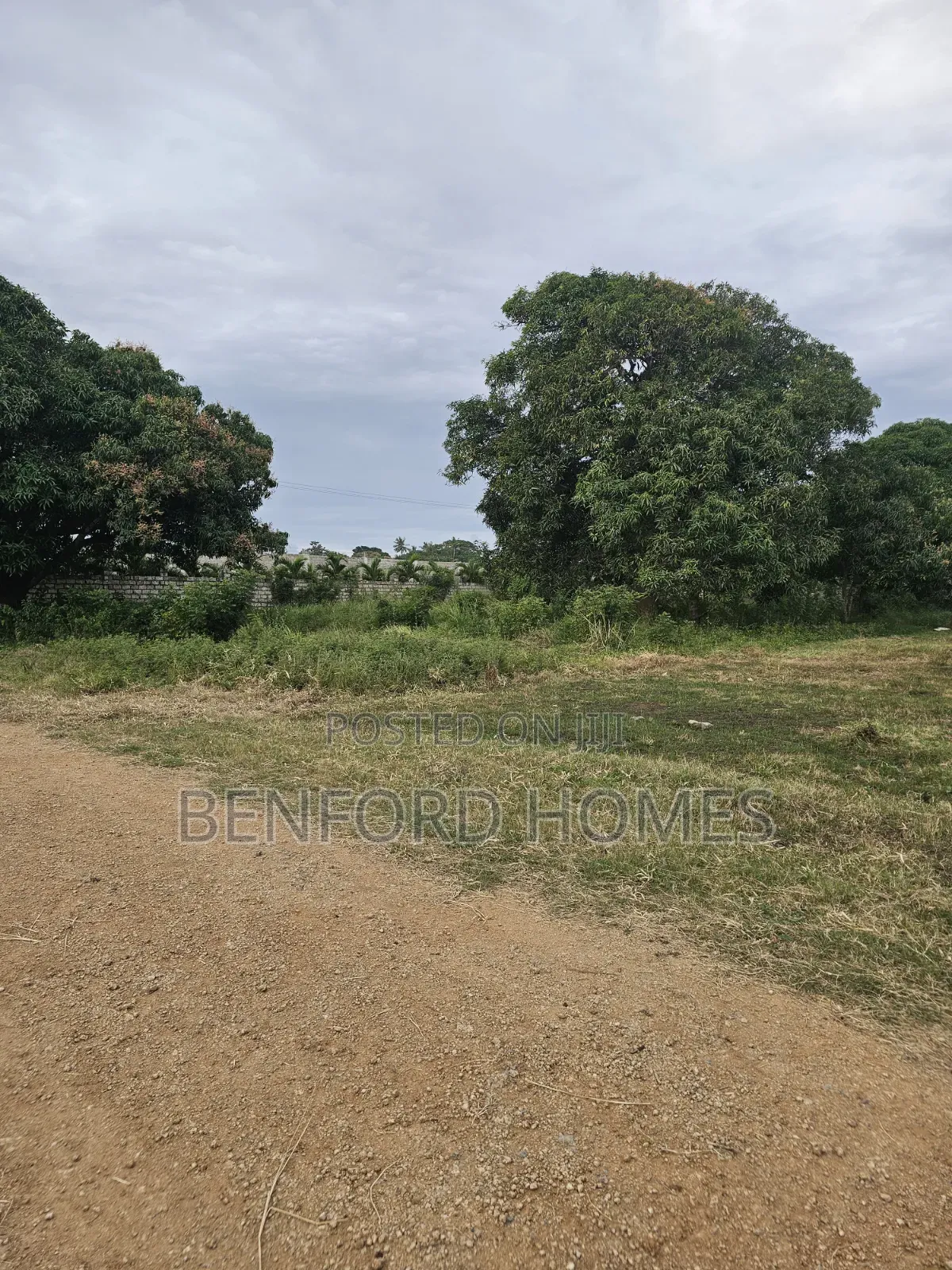 50/100 Square Feets Plots on Sale Kikambala for Premier Homes in Kikambala