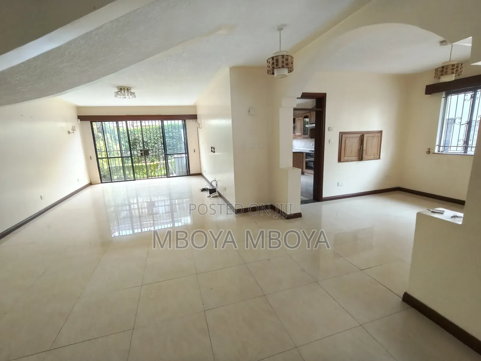 4bdrm Townhouse / Terrace in Spring Valley for rent in Spring Valley