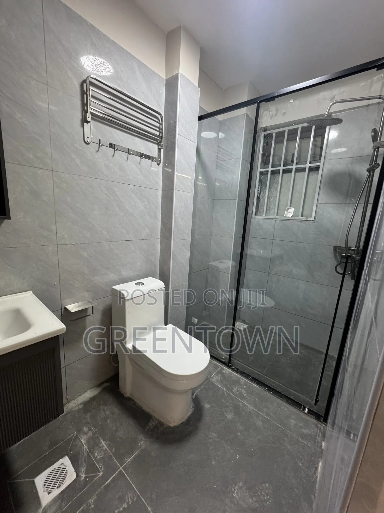1bdrm Apartment in Super West View, Westlands for sale in Westlands