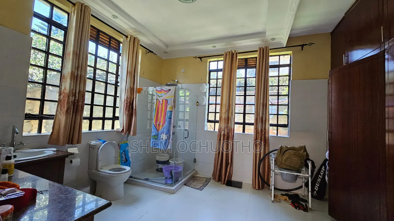 5bdrm Maisonette in Kerarapon Drive for sale in Kerarapon