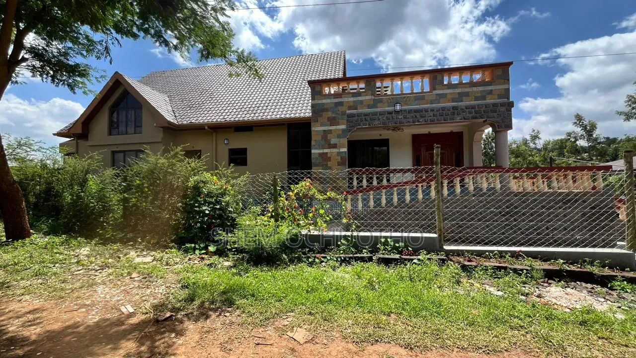 4bdrm Maisonette in Kerarapon Drive for sale in Kerarapon