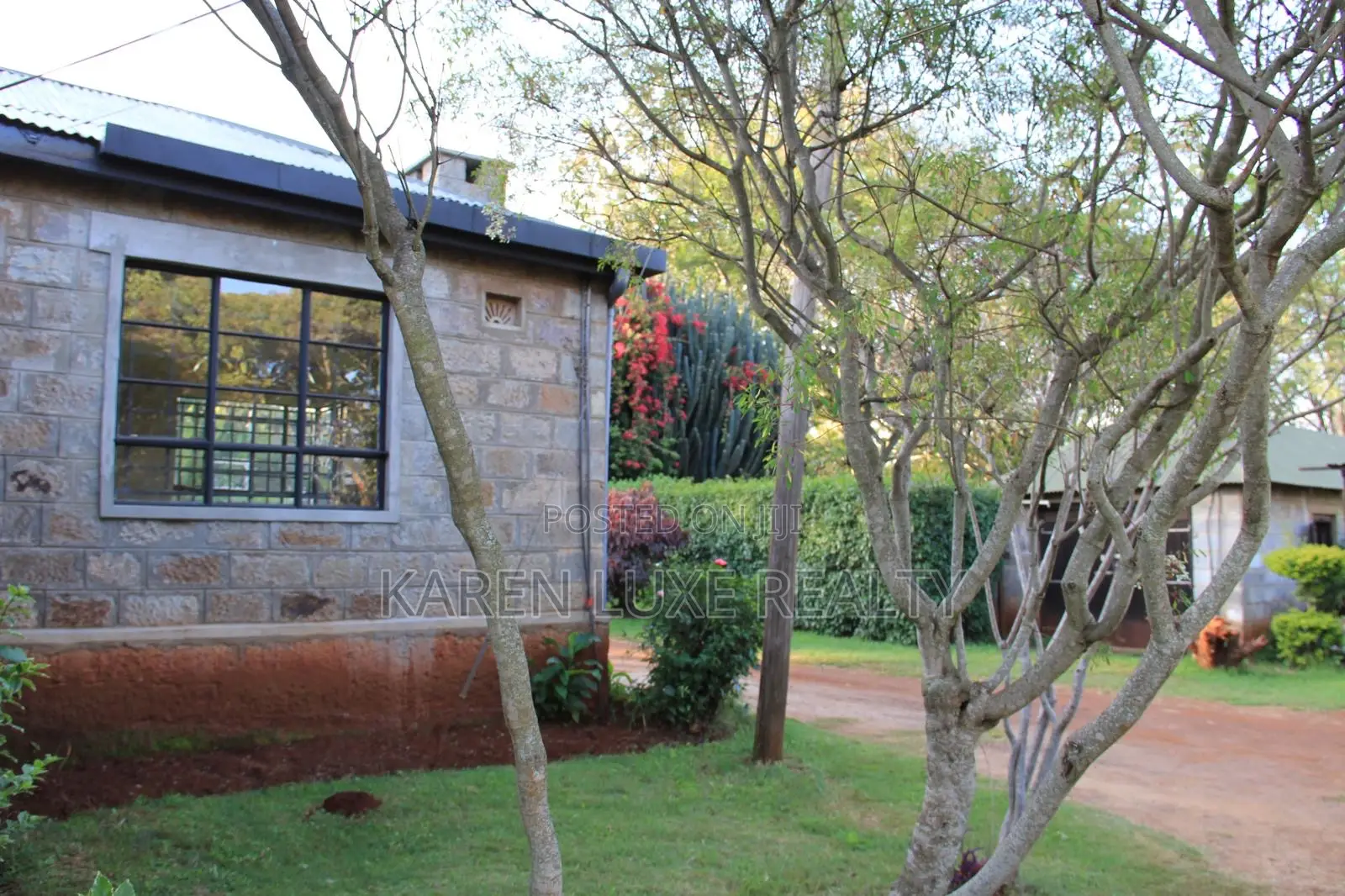 3bdrm Bungalow in Near Hardy Shopping, Karen for rent in Karen