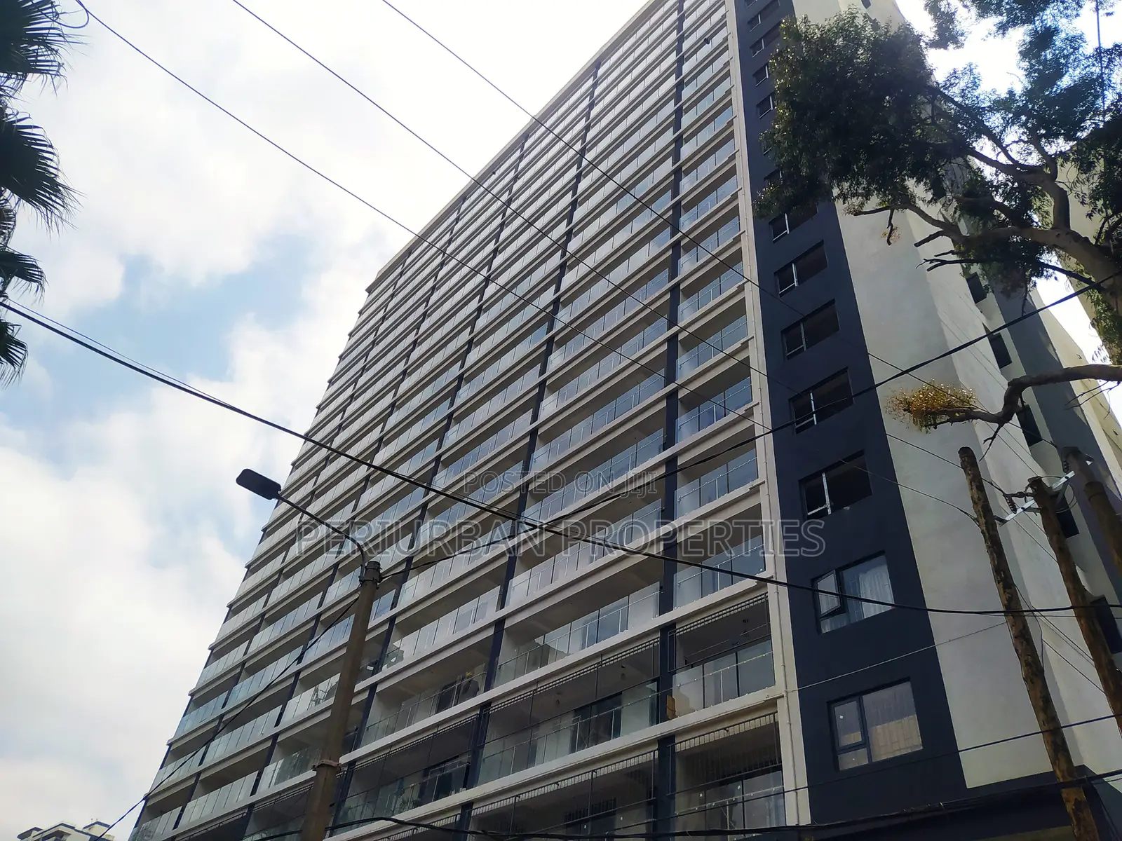 2bdrm Apartment in Wood Garden Road, Hurlingham for sale in Hurlingham