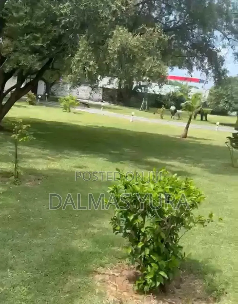Furnished 4bdrm Villa in Town Centre for sale in Town Centre