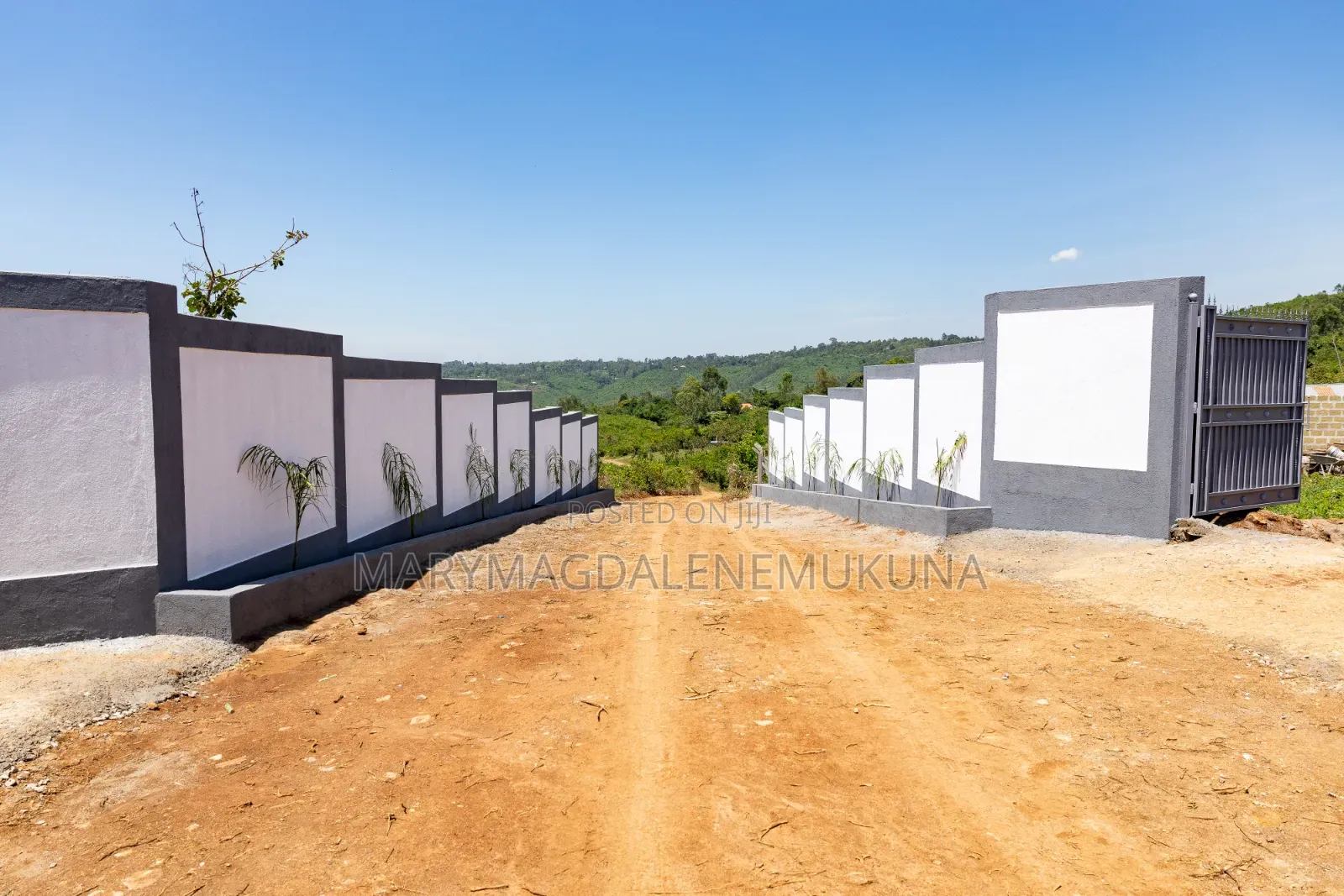 Wake Up to Spectacular Lake Victoria Views. in Nyahera