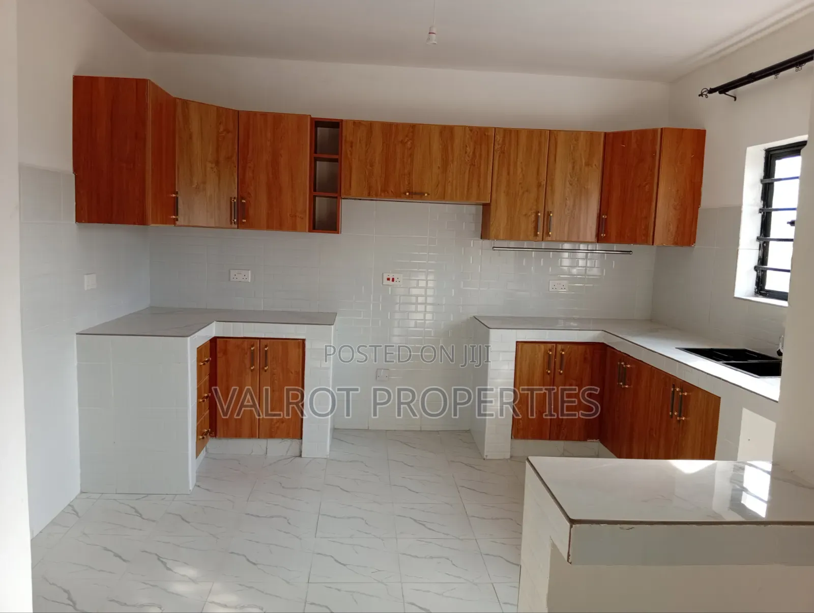 4bdrm Bungalow in Rimpa for sale in Rimpa