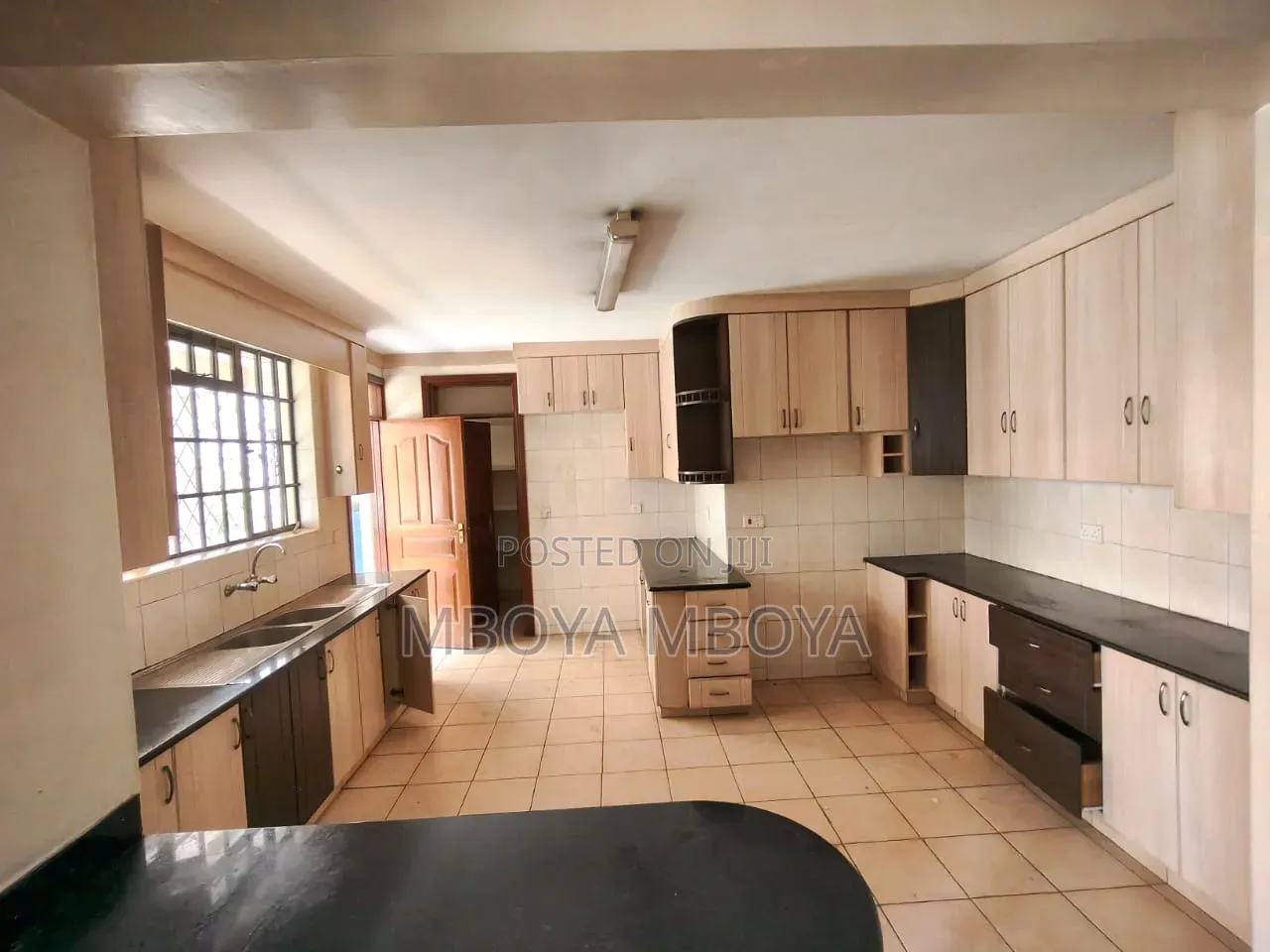 3bdrm Apartment in Parklands/Highridge for rent in Parklands/Highridge