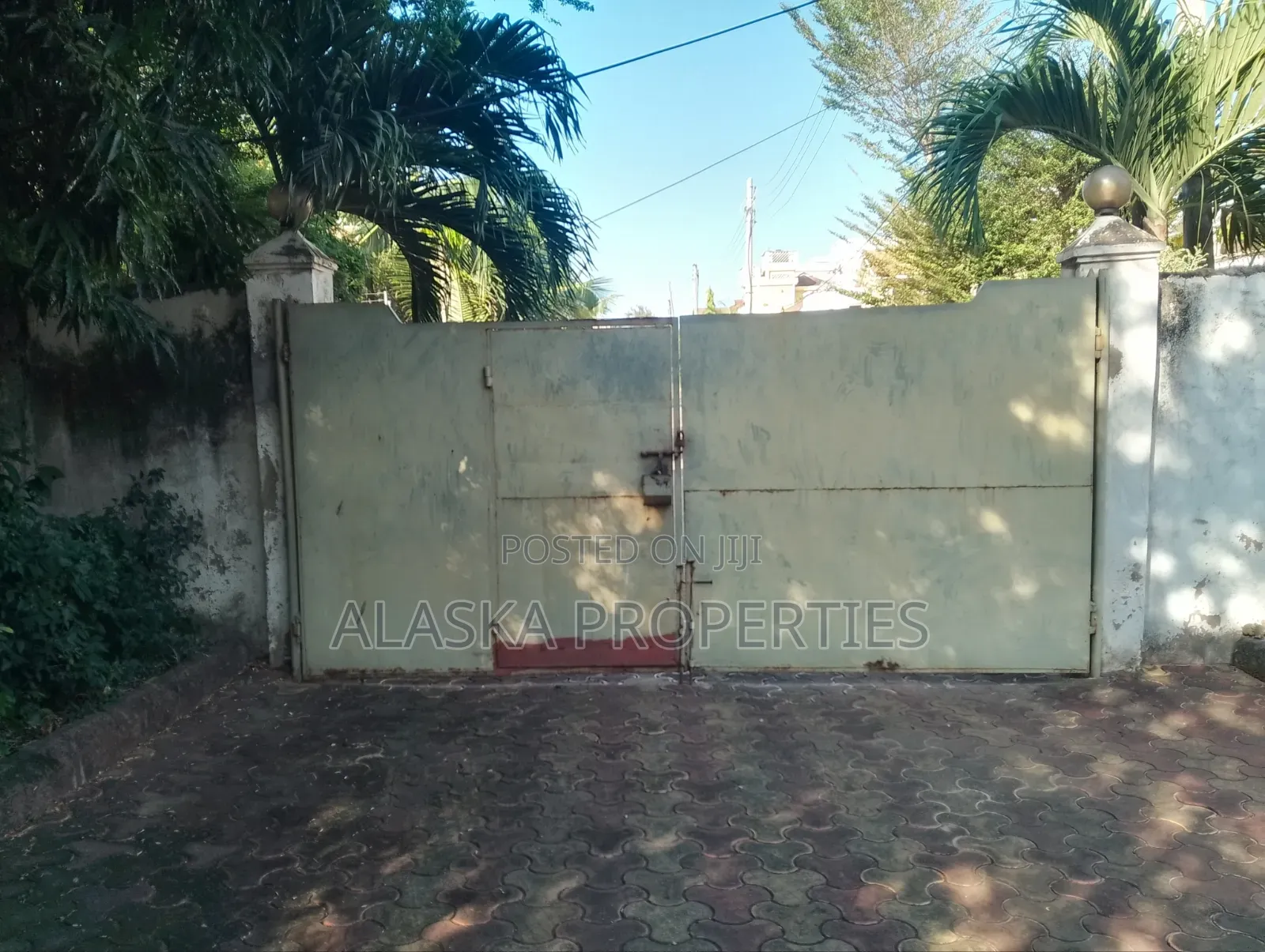 4bdrm Maisonette in Nyali Estate for sale in Nyali Mkomani