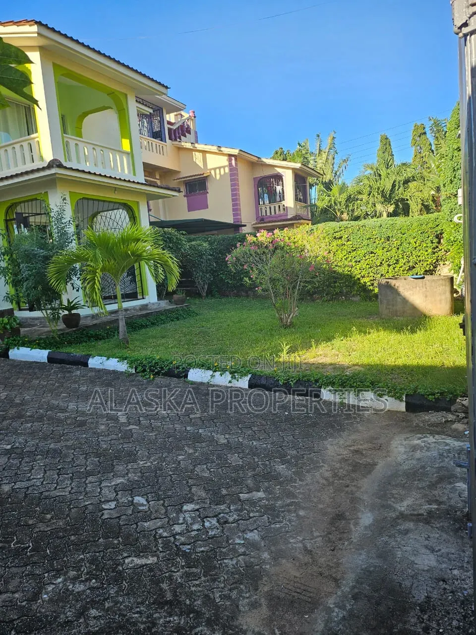 4bdrm Mansion in Nyali Estate for sale in Nyali Mkomani