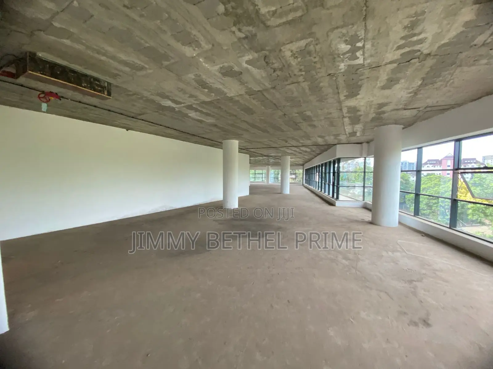 Show Room for Rent Off Waiyaki Way in Muthangari