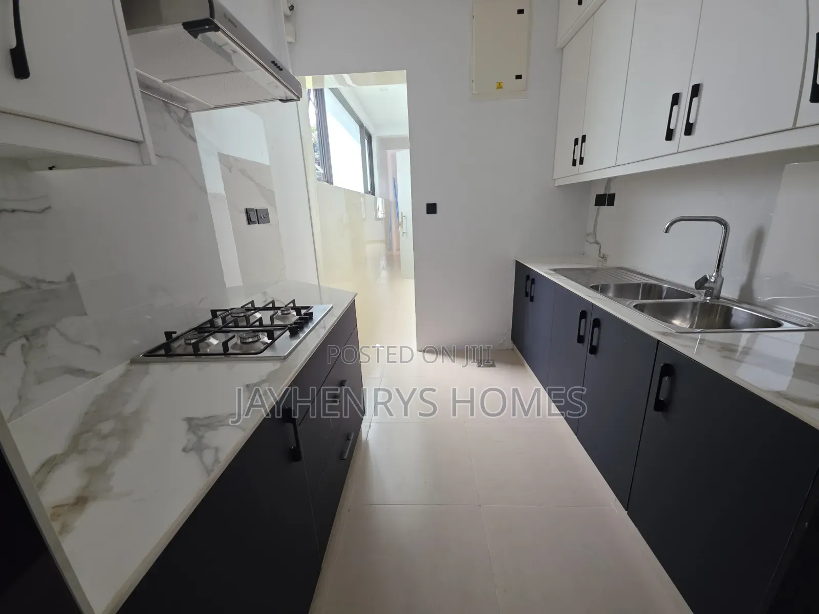 6bdrm House in Muthangari for sale in Muthangari