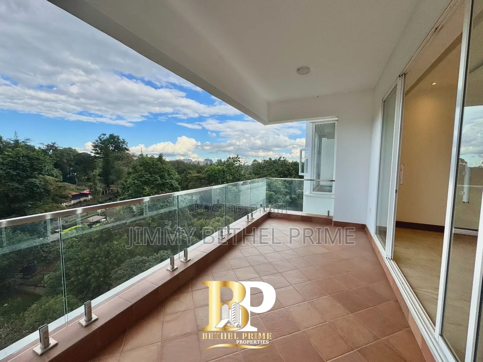 3bdrm Apartment in Parklands/Highridge for rent in Parklands/Highridge