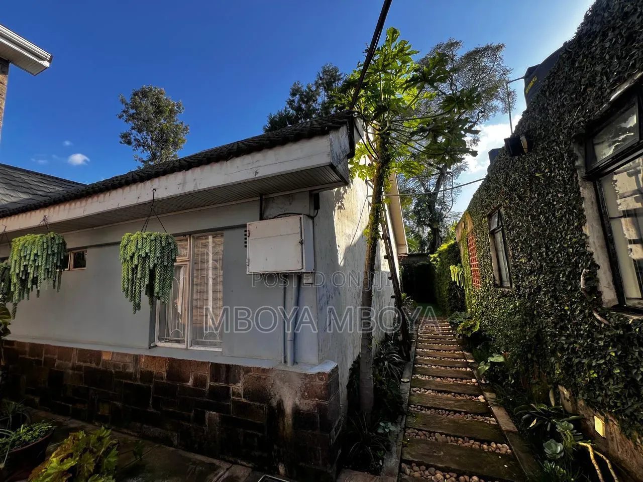 4 Bedroom Commercial House for Rent in Ngong Road in Ngong CBD