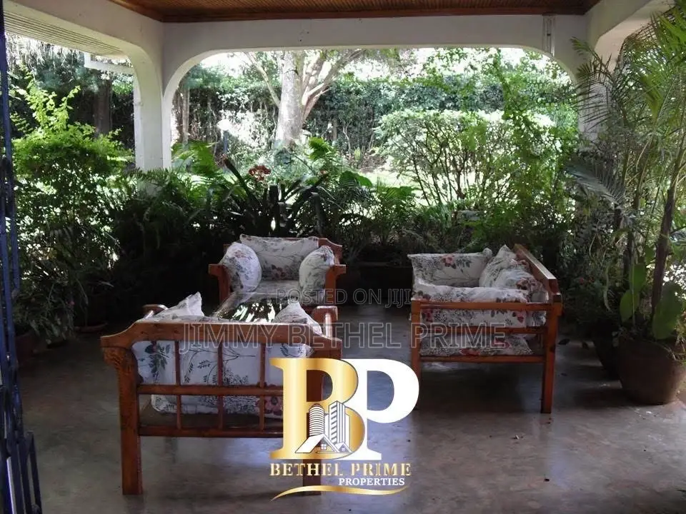 Furnished 4bdrm House in Nyari for rent in Nyari